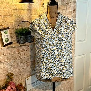 Ann Taylor blouse 👚